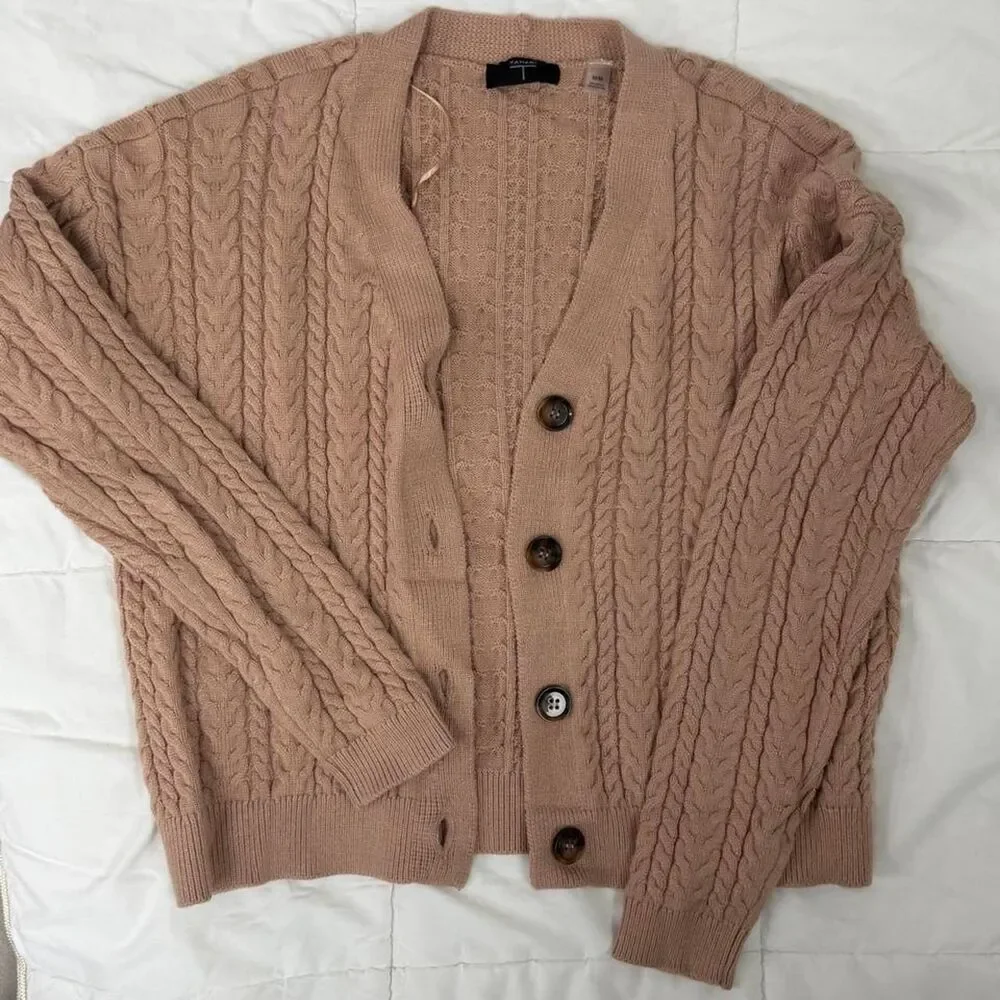 Tahari Camel Cable Knit Button Front Cardigan Sweater Women’s M